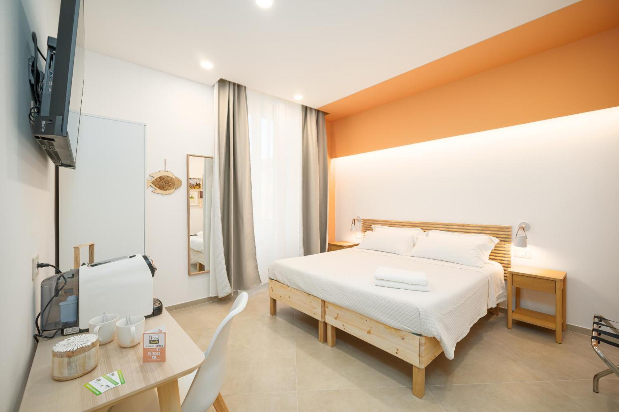 6Th Land - Rent Rooms Affittacamere 斯培西亚 外观 照片